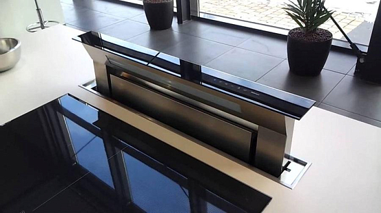 Falmec Design+ DOWN DRAFT tavolo 120 vetro nero