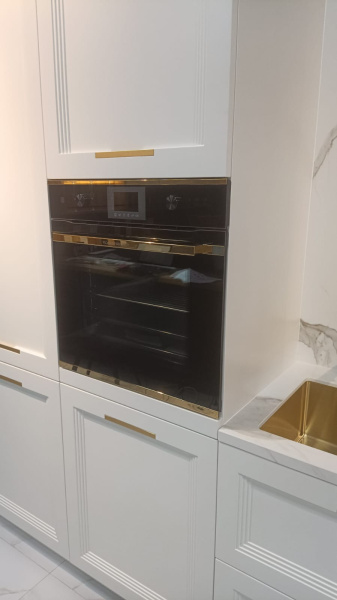 Электрический духовой шкаф Kuppersbusch B 6350.0 S4 Gold